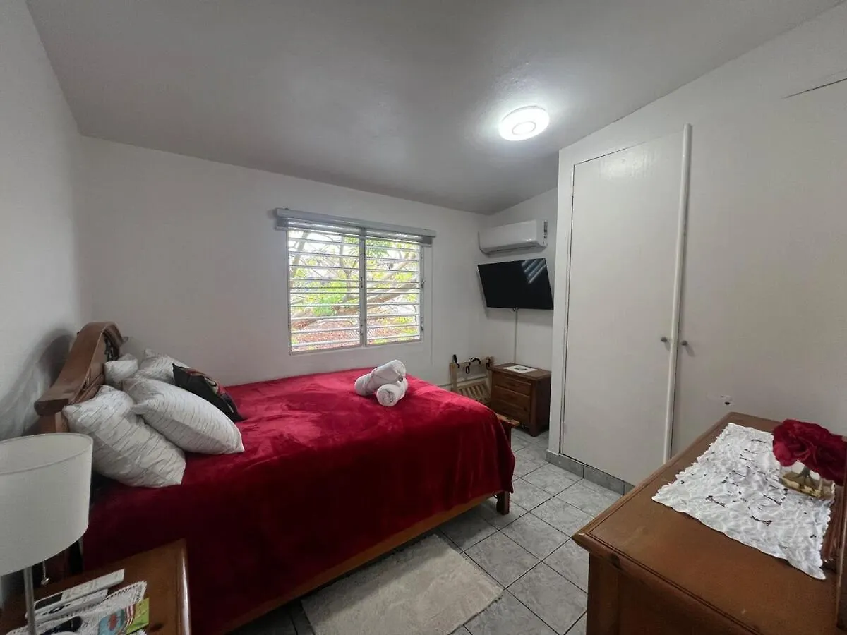 Beachside Hammock Haven - 3Br Centrally Located San Juan Apartamento